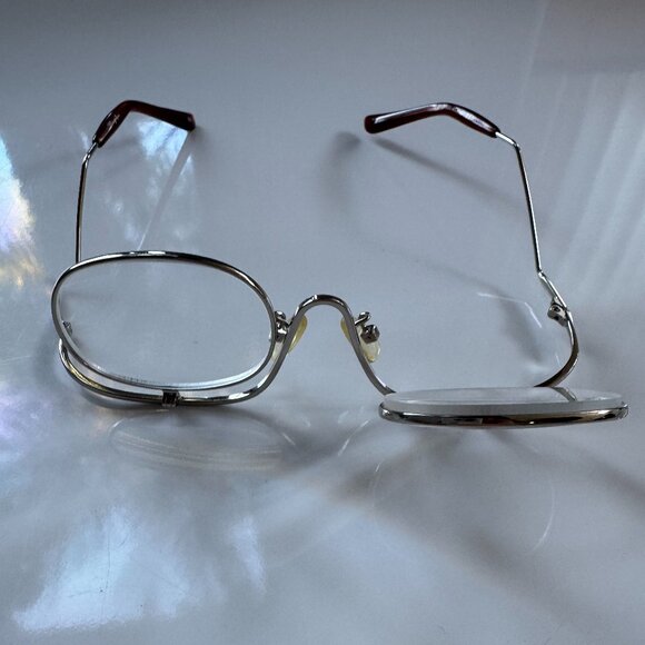 Magnifico Eye Makeup Glasses - Picture 6 of 8